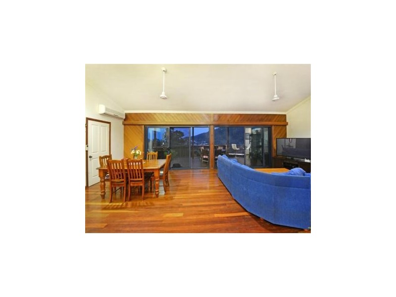 21/14 Hamilton Avenue, Cannonvale QLD 4802