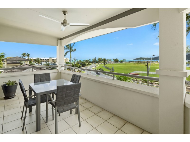 2/406 Shute Harbour Road, Airlie Beach QLD 4802