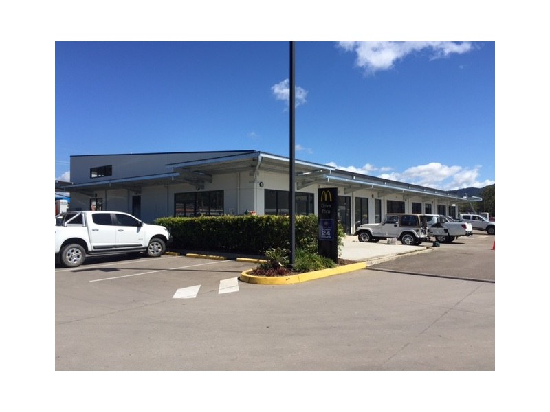 Reef Plaza Cnr Shute Harbour Rd/Paluma Rd, Cannonvale QLD 4802