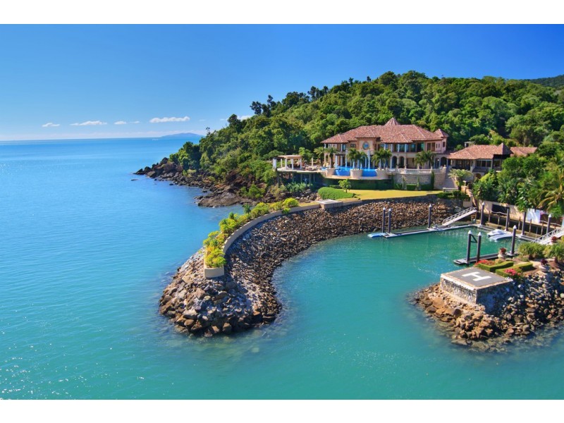 Mandalay House, Airlie Beach QLD 4802