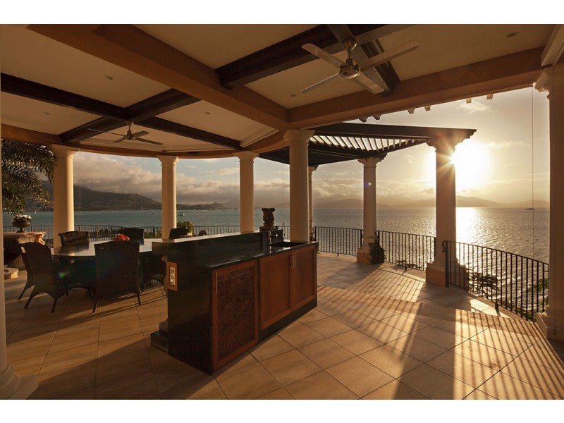 Mandalay House, Airlie Beach QLD 4802