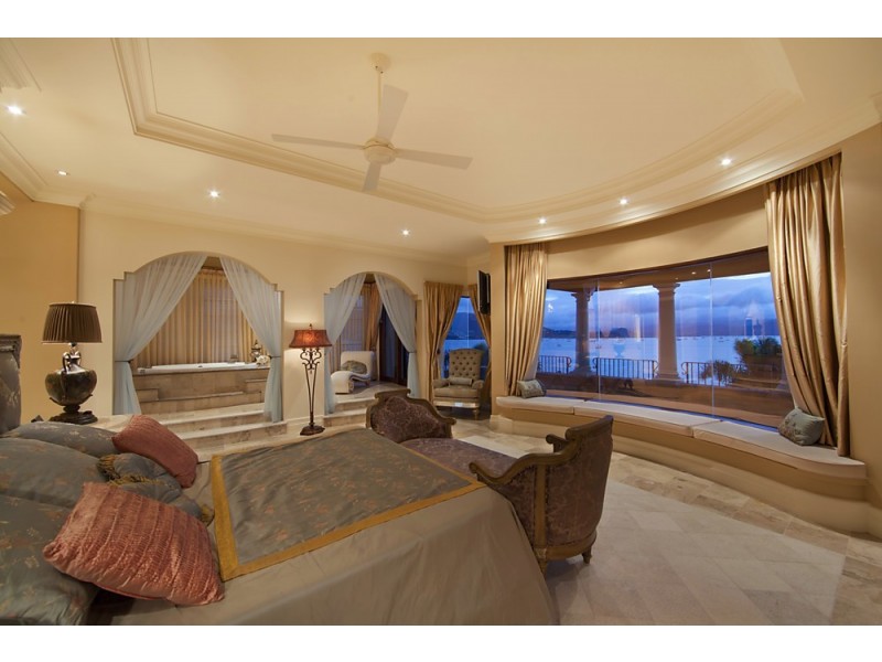 Mandalay House, Airlie Beach QLD 4802