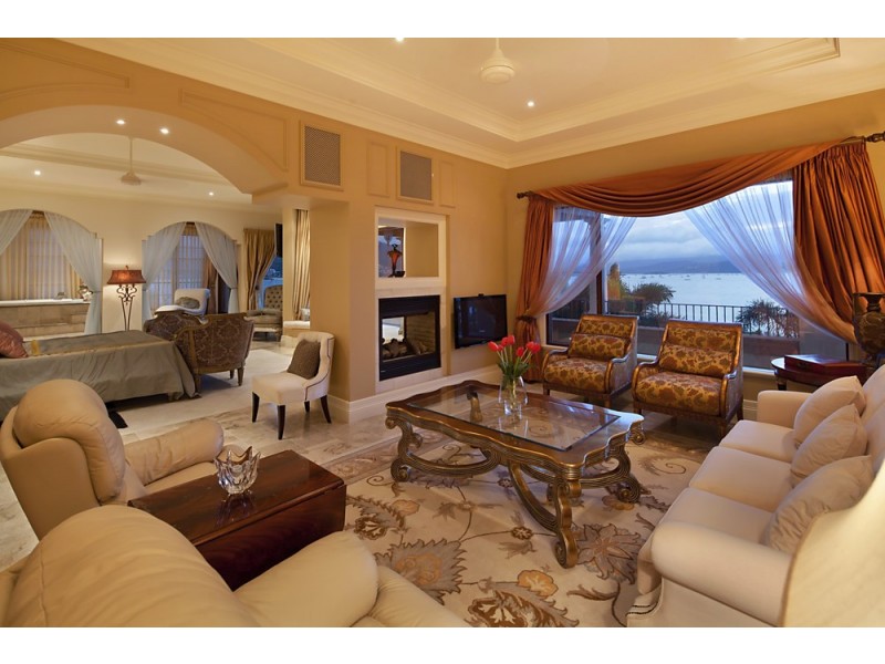 Mandalay House, Airlie Beach QLD 4802