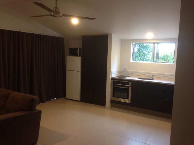 39b Parkland Drive, Cannonvale QLD 4802