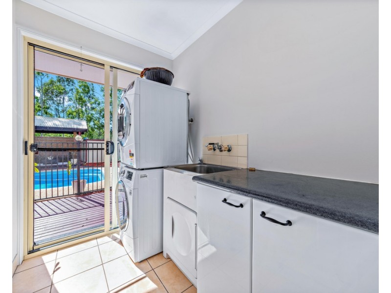 10 Sanctuary Avenue, Jubilee Pocket QLD 4802