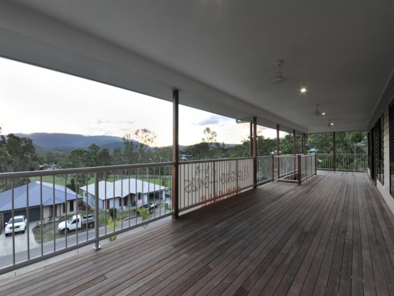 5 Amarula Place, Cannonvale QLD 4802