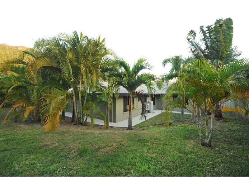 53 Country Road, Cannonvale QLD 4802