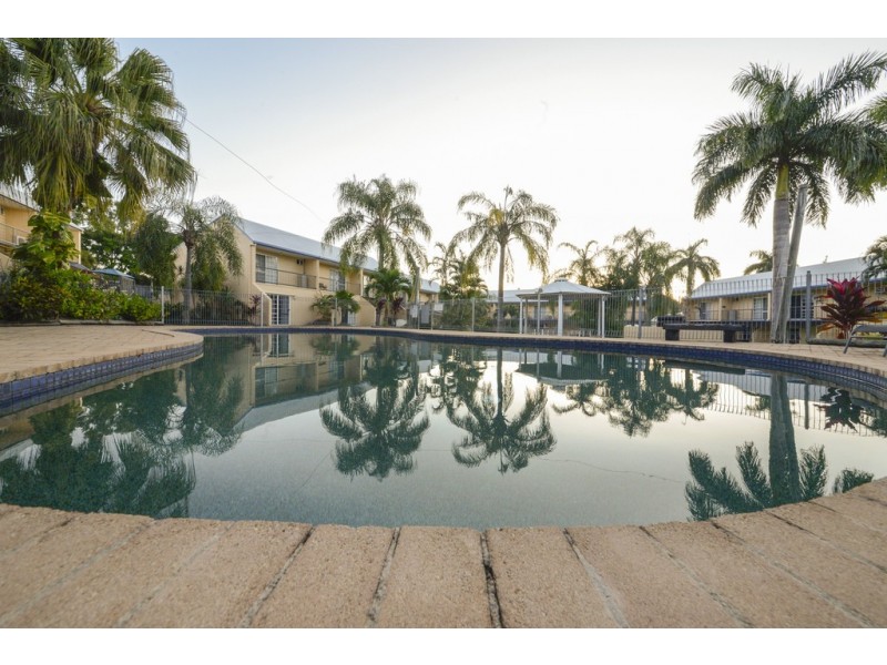 25/11 Island Drive, Cannonvale QLD 4802
