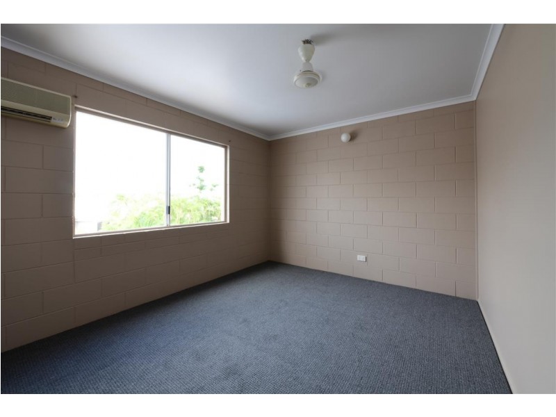 25/11 Island Drive, Cannonvale QLD 4802
