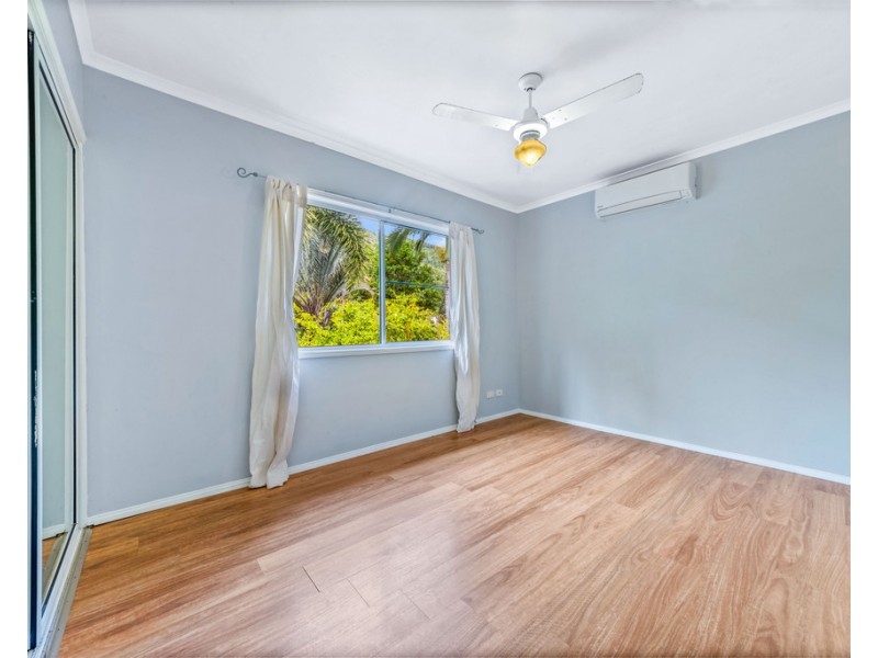 48 Jones Road, Cannonvale QLD 4802