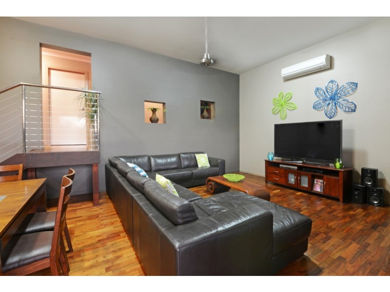 37 Kookaburra Drive, Cannonvale QLD 4802