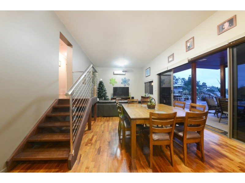 37 Kookaburra Drive, Cannonvale QLD 4802