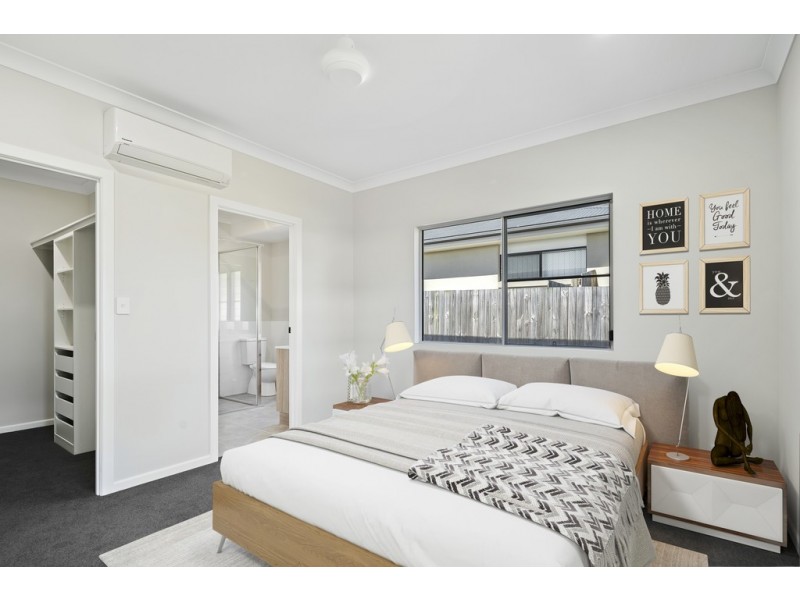 9 Springfield Circuit, Cannonvale QLD 4802