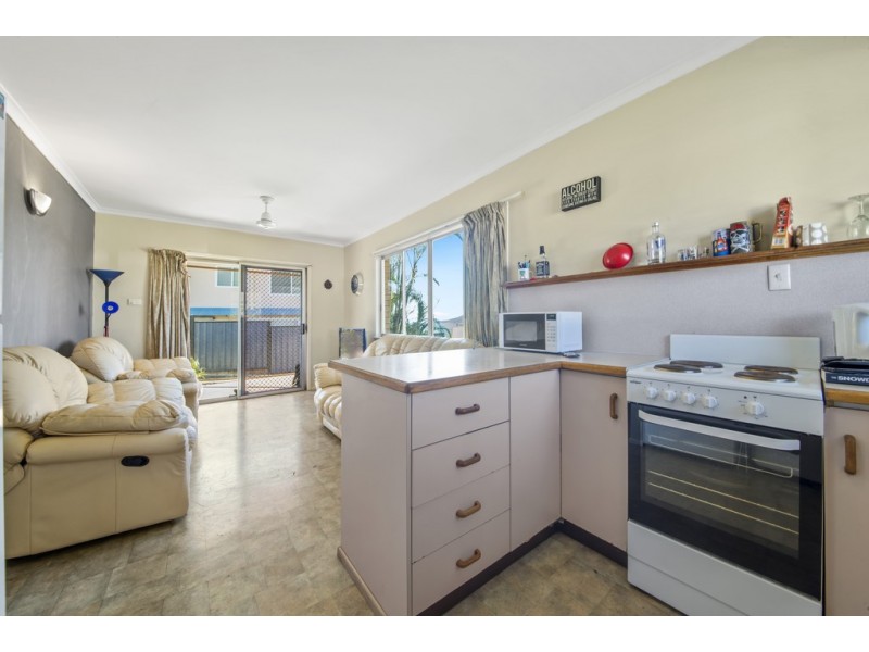 2/8 Simmons Street, Airlie Beach QLD 4802
