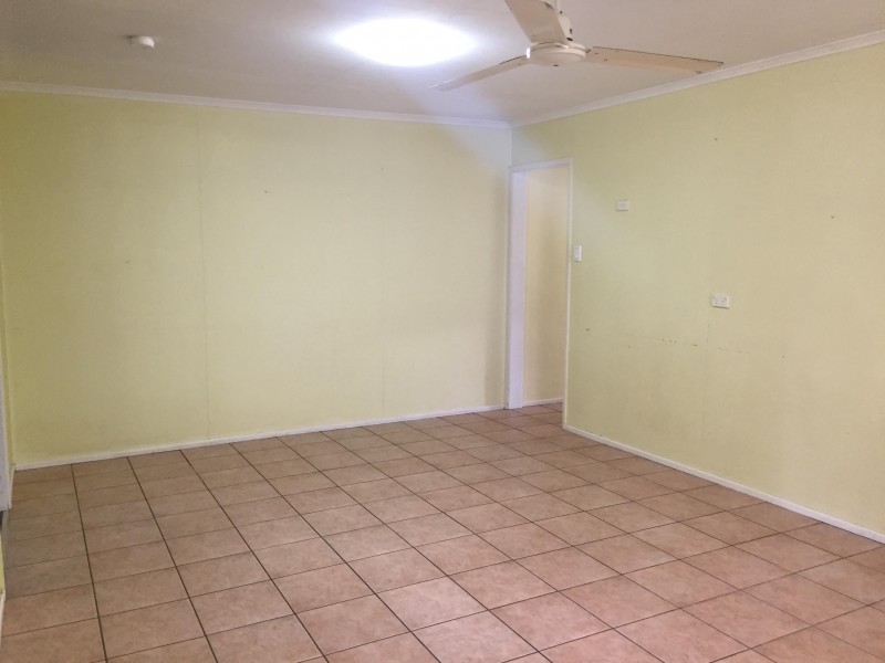 1/22 Ann Street, Proserpine QLD 4800