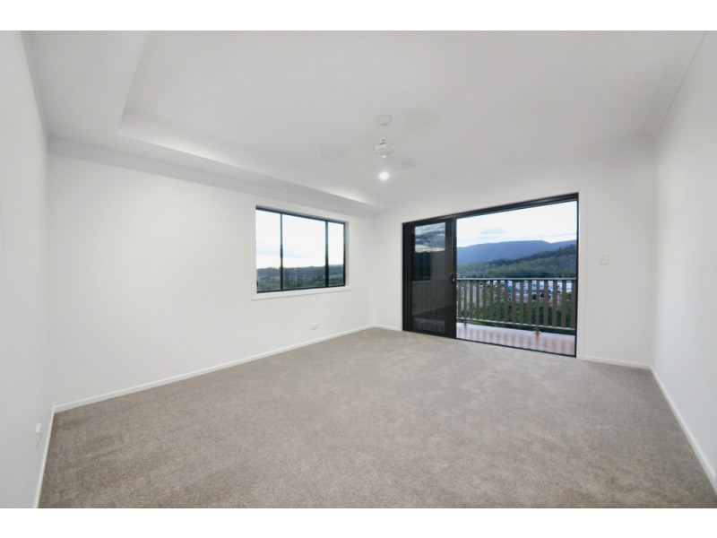 24 Whitehaven Crescent, Cannonvale QLD 4802