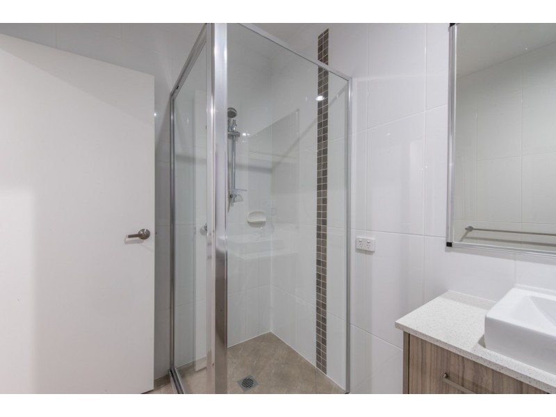 4 Spritsail Crescent, Cannonvale QLD 4802
