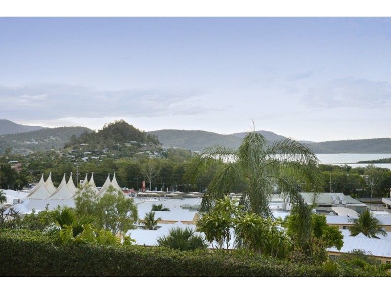 144/6 Eshelby Drive, Cannonvale QLD 4802