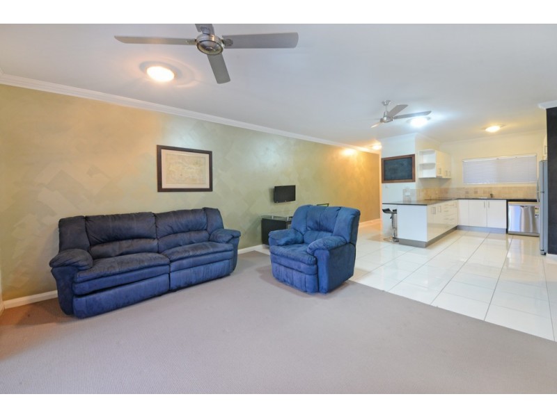 19/3 Deloraine Close, Cannonvale QLD 4802