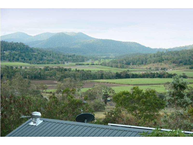 2 Demi Close, Strathdickie QLD 4800