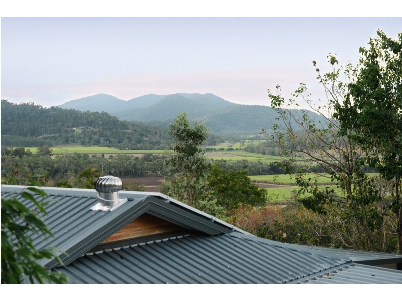 2 Demi Close, Strathdickie QLD 4800