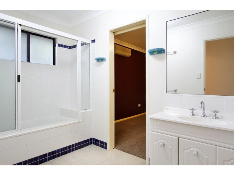 4 Tiki Lane, Mandalay QLD 4802