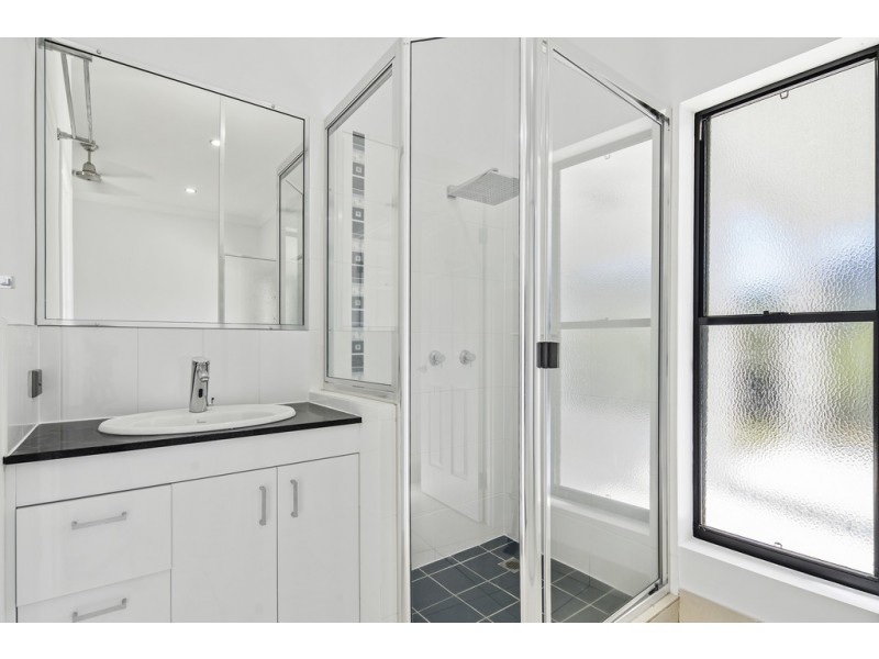 11 Armada Crescent, Jubilee Pocket QLD 4802