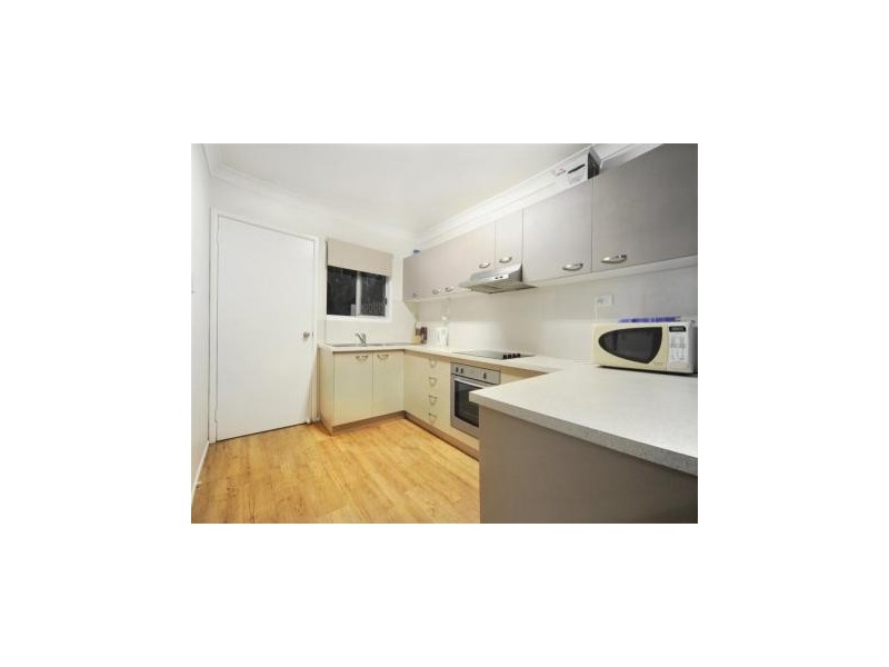 16/28 Island Drive, Cannonvale QLD 4802
