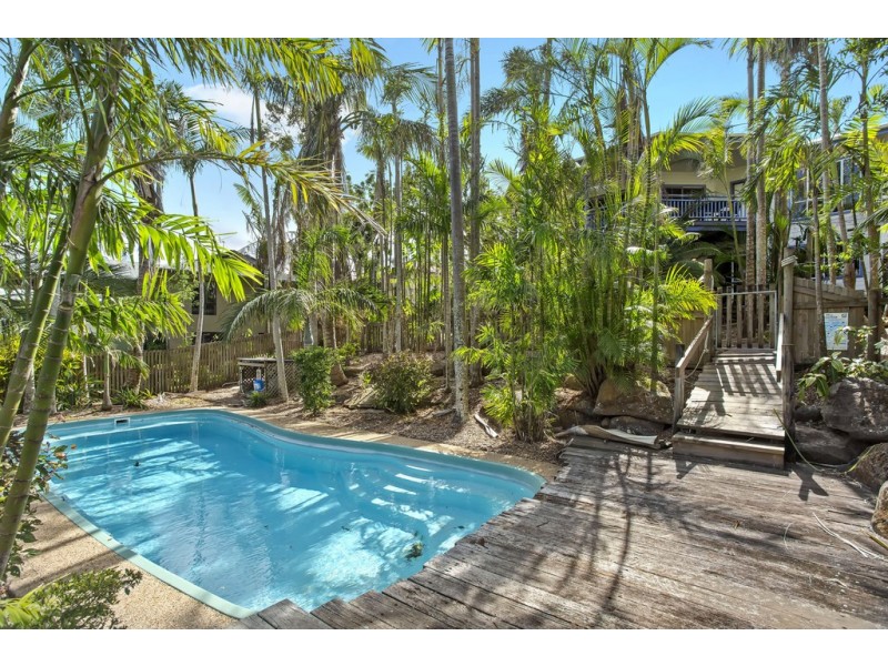 12 Panoramic Court, Cannonvale QLD 4802