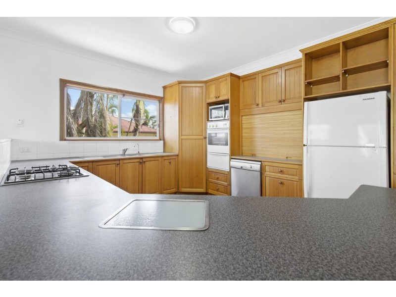12 Panoramic Court, Cannonvale QLD 4802