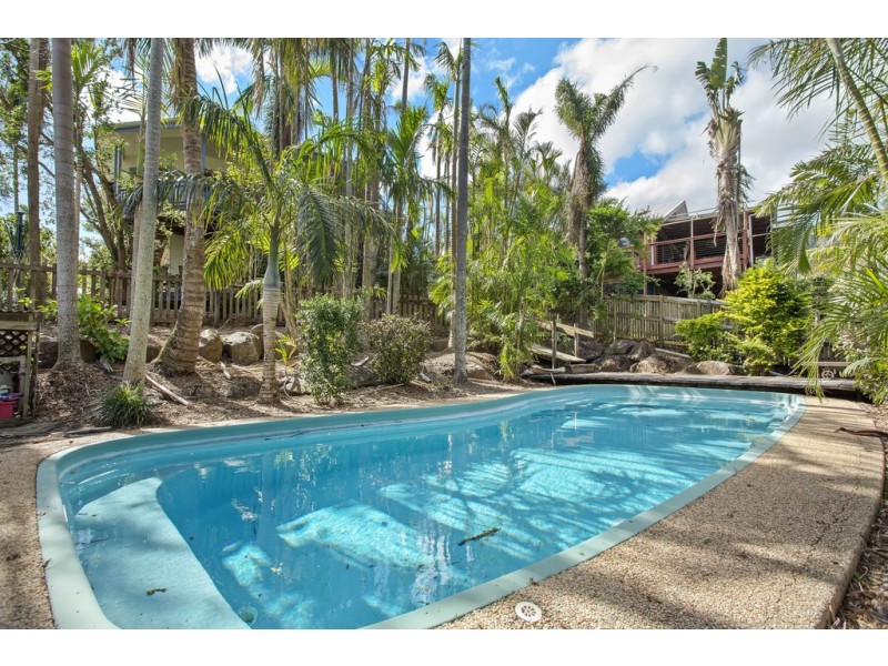 12 Panoramic Court, Cannonvale QLD 4802