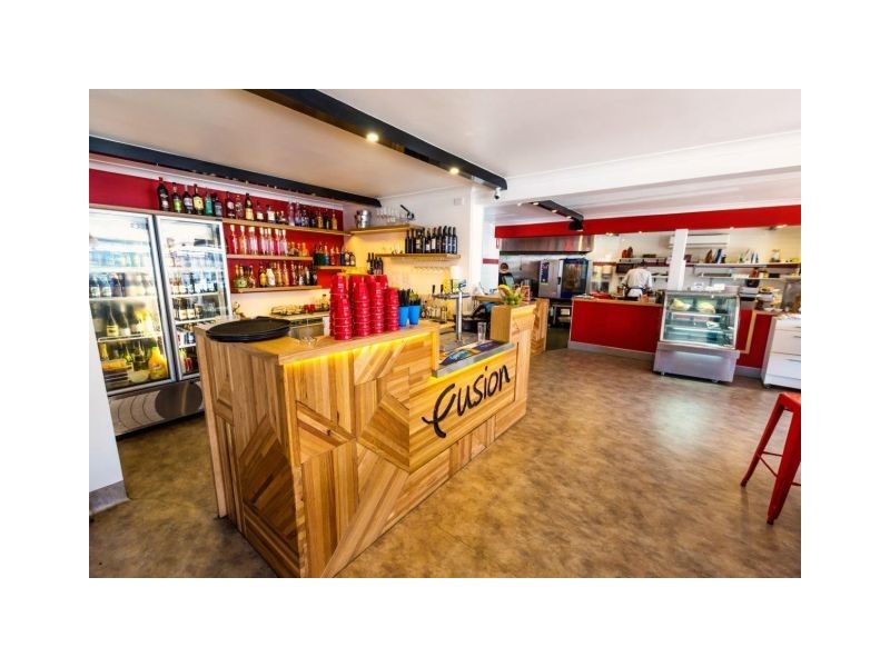 346 Shute Harbour Road, Airlie Beach QLD 4802