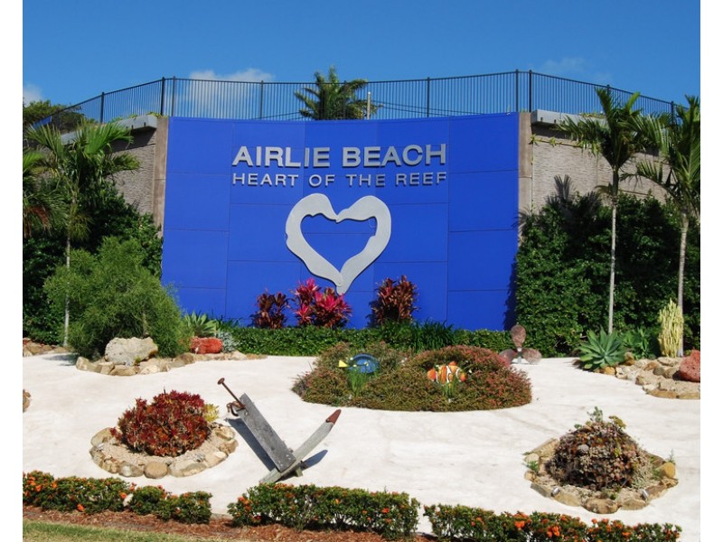 346 Shute Harbour Road, Airlie Beach QLD 4802