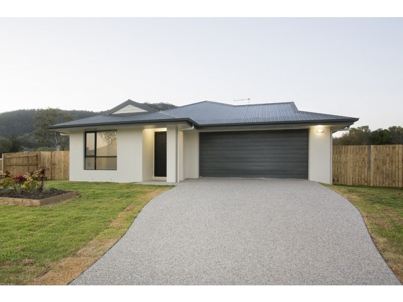 54 Macarthur Drive, Cannonvale QLD 4802