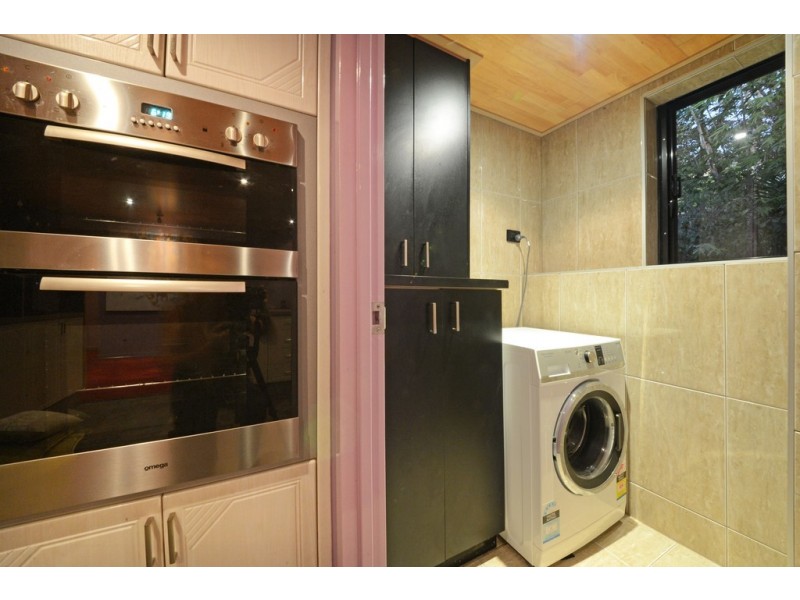 109/2 Eshelby Drive, Cannonvale QLD 4802