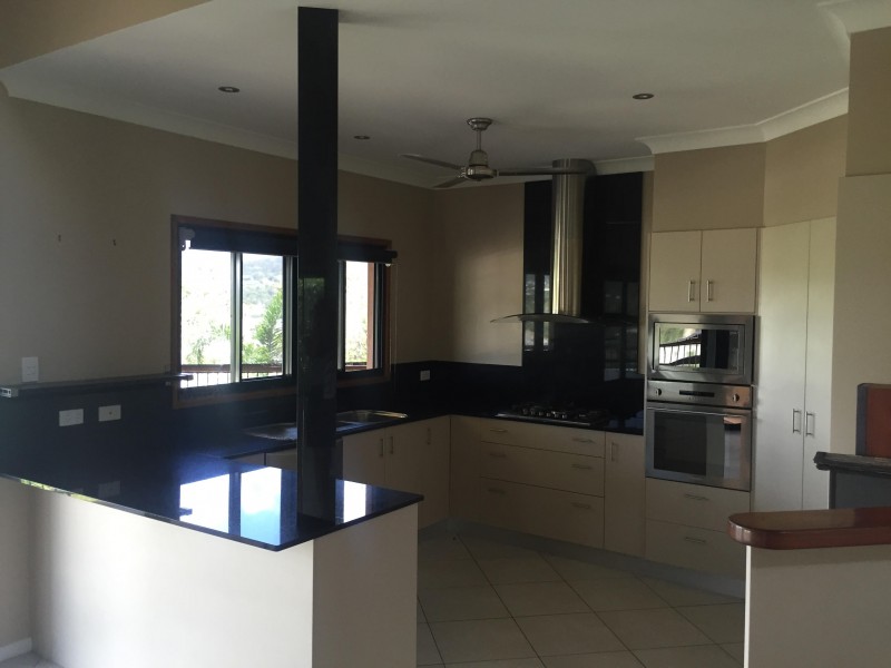 25 Beth Court, Cannonvale QLD 4802