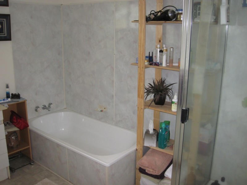 11 O’Hanlon Crescent, Mount Julian QLD 4800