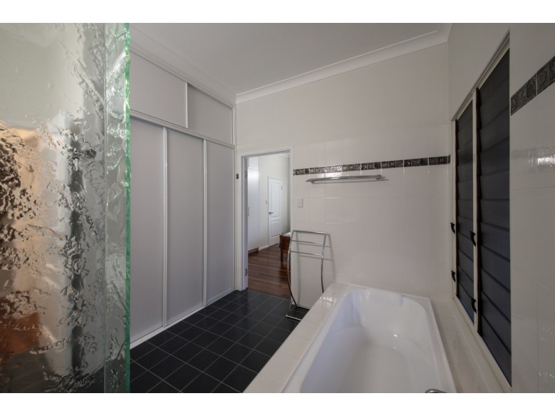 7 Cowry Crescent, Dingo Beach QLD 4800