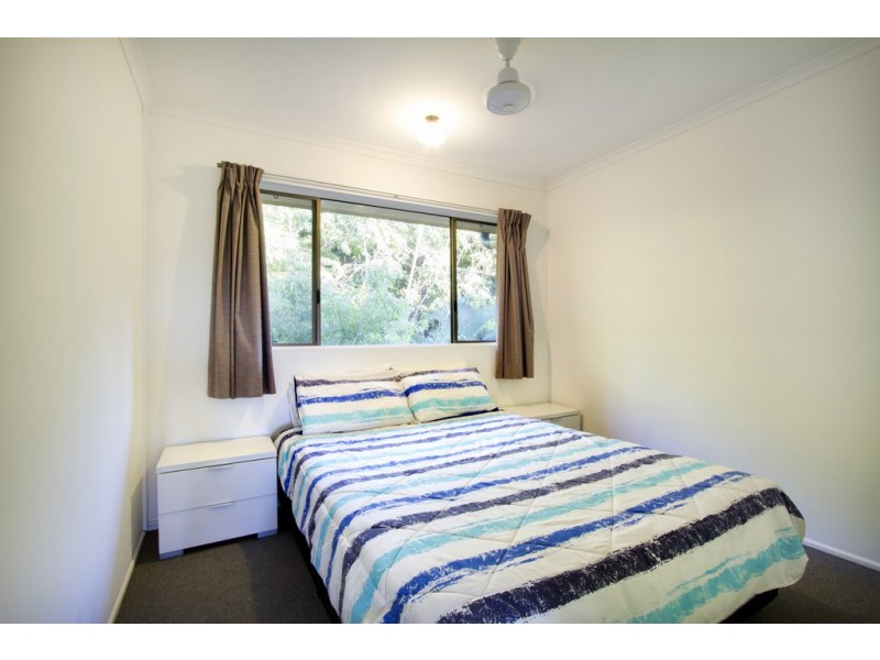 141/4 Eshelby Drive, Cannonvale QLD 4802