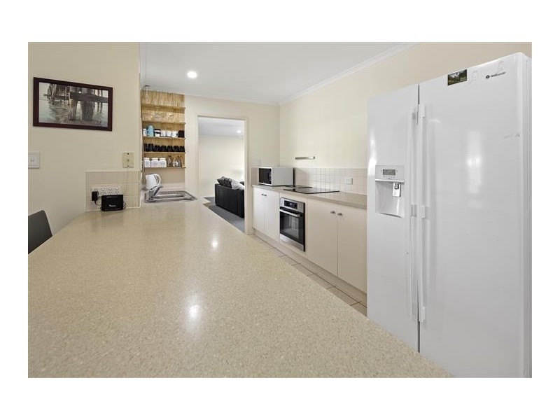 9 Links Drive, Cannonvale QLD 4802