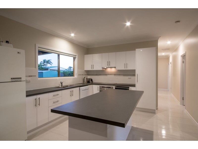 30 Rose Street, Proserpine QLD 4800