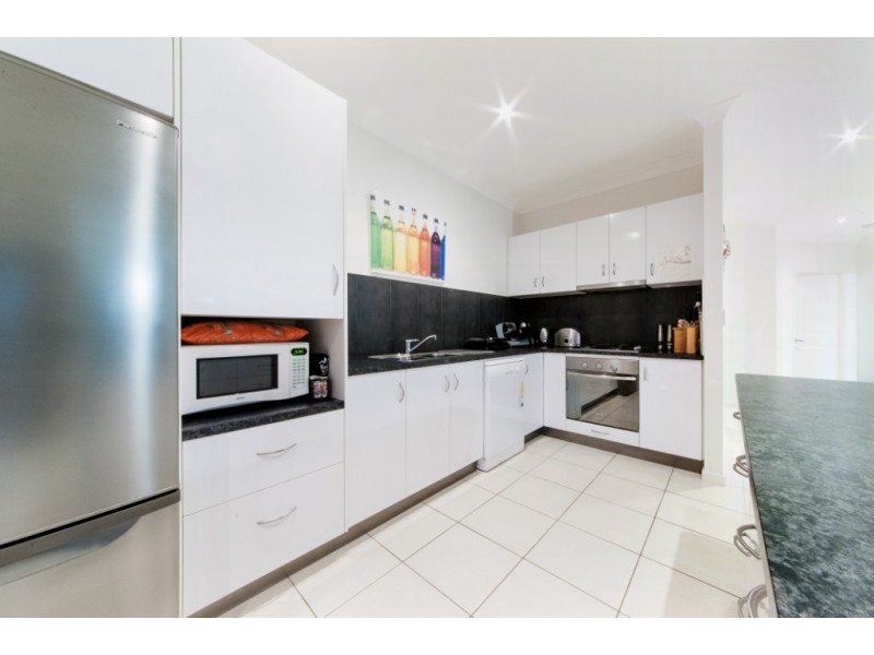 1/13 Ryben Court, Cannonvale QLD 4802