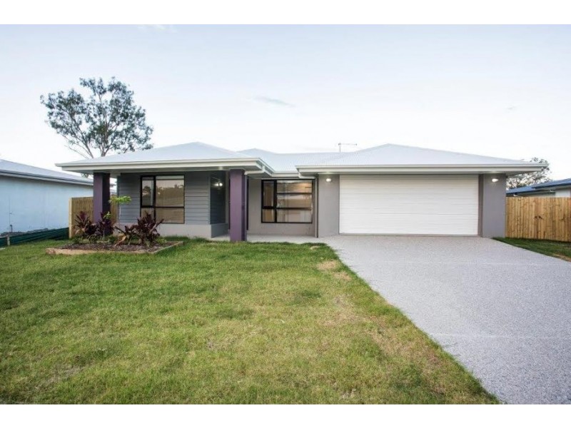 13 Olivia Street, Cannonvale QLD 4802