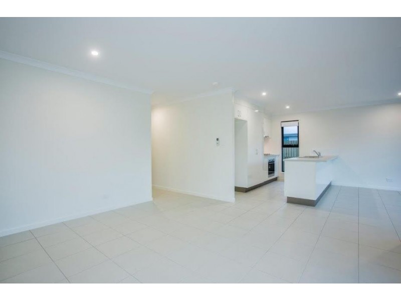 13 Olivia Street, Cannonvale QLD 4802