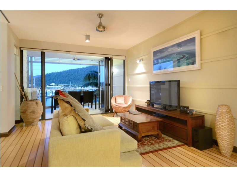 304/33 Port Drive, Airlie Beach QLD 4802