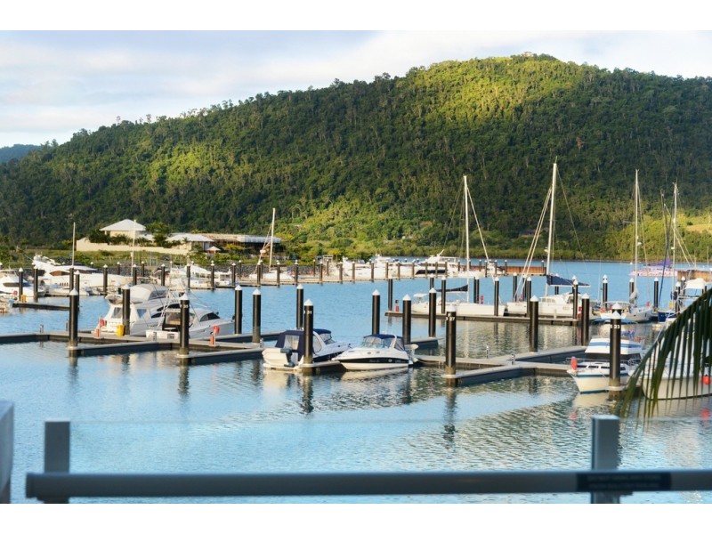304/33 Port Drive, Airlie Beach QLD 4802