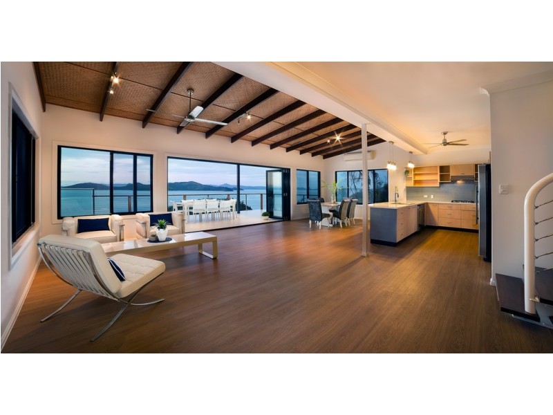 35 – 37 Harbour Avenue, Shute Harbour QLD 4802