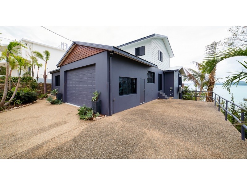 35 – 37 Harbour Avenue, Shute Harbour QLD 4802