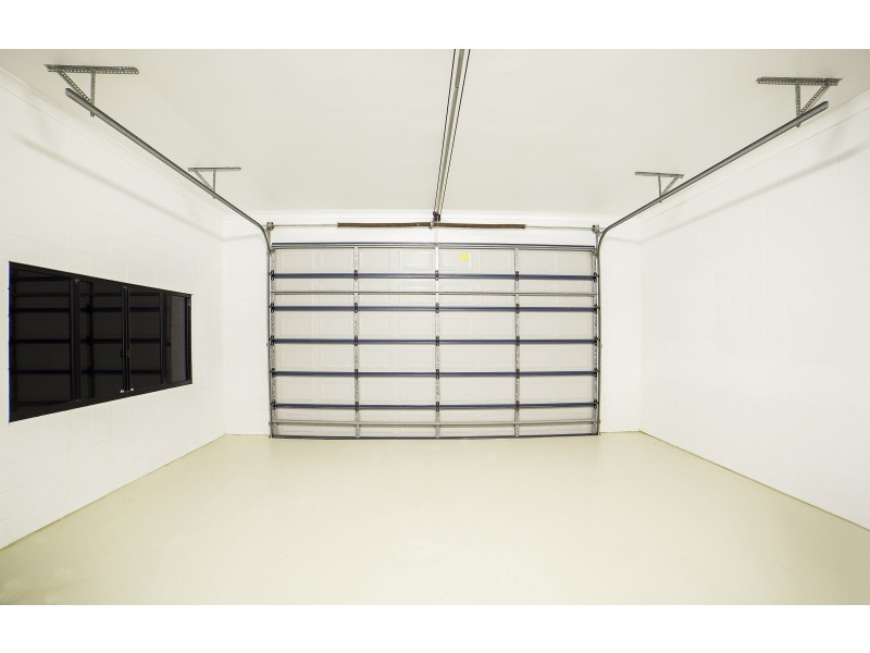 35 – 37 Harbour Avenue, Shute Harbour QLD 4802