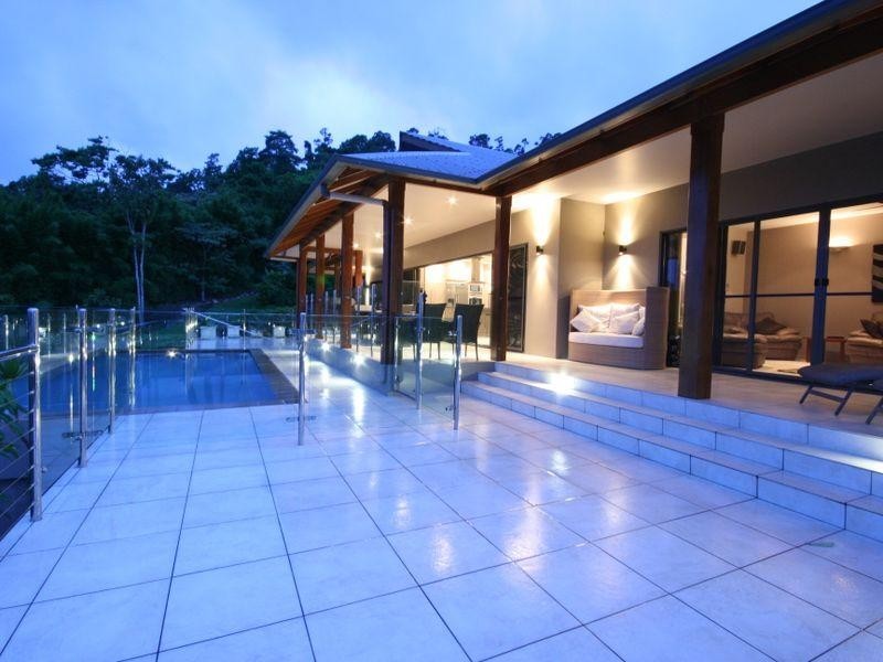 12 Bellview Close, Cannon Valley QLD 4800